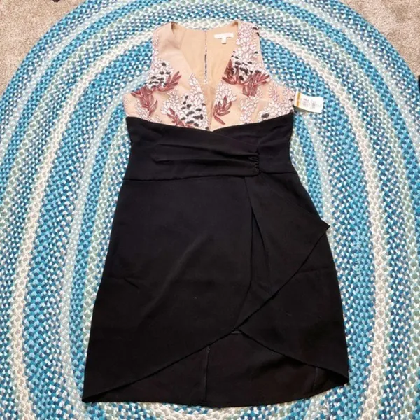 Harlyn‎ Dress Size L - Image 2