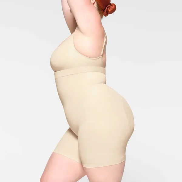 SKIMS New Shapewear Shorts MID THIGH‎ SHORT - Image 2