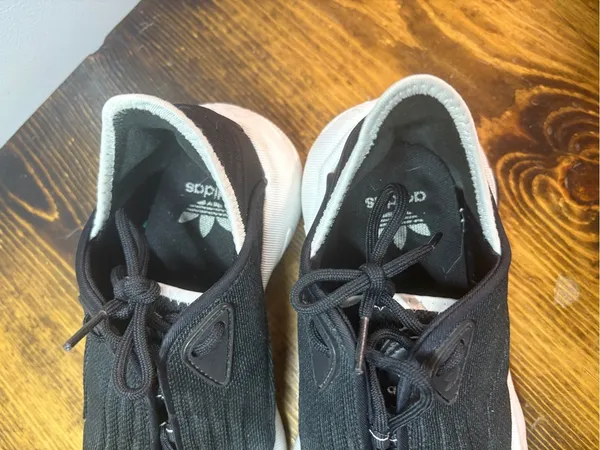 Adidas‎ Black Adifom Shoes Size 5 - Image 5