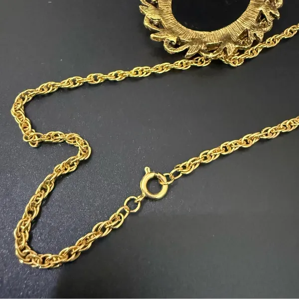 Vintage Unsigned Victorian Revival Cherubs Gemini Zodiac Cameo Pendant Necklace - Image 9