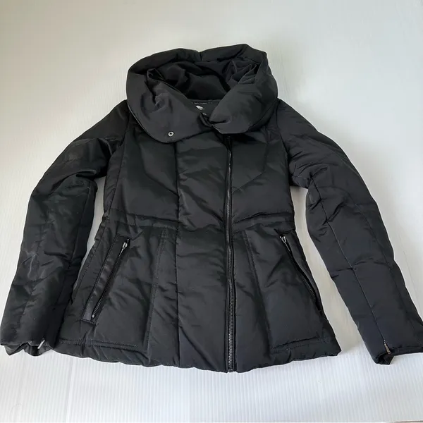 Zara Women’s Down Quilted Anorak Puffer Jacket, XS - Image 12