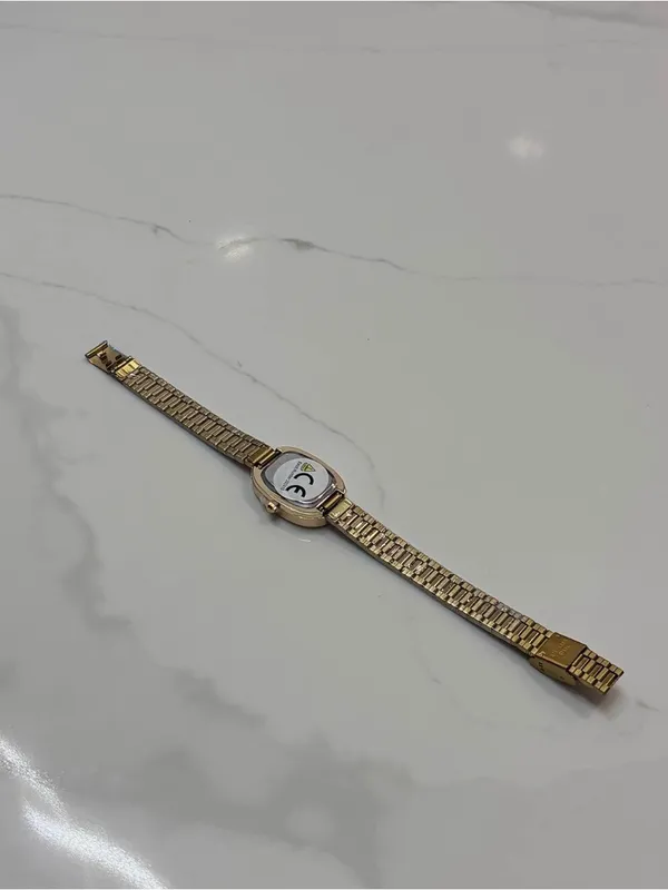 Gold Tone Oval Bracelet Watch - Classic Minimalist - Image 3