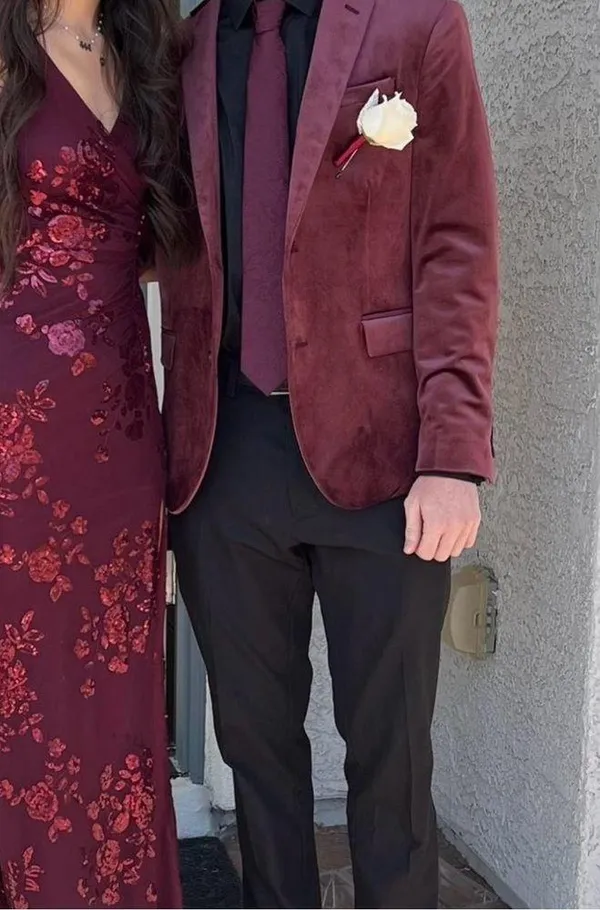 Xtraordinary Women's Burgundy and Red Dress - Image 2