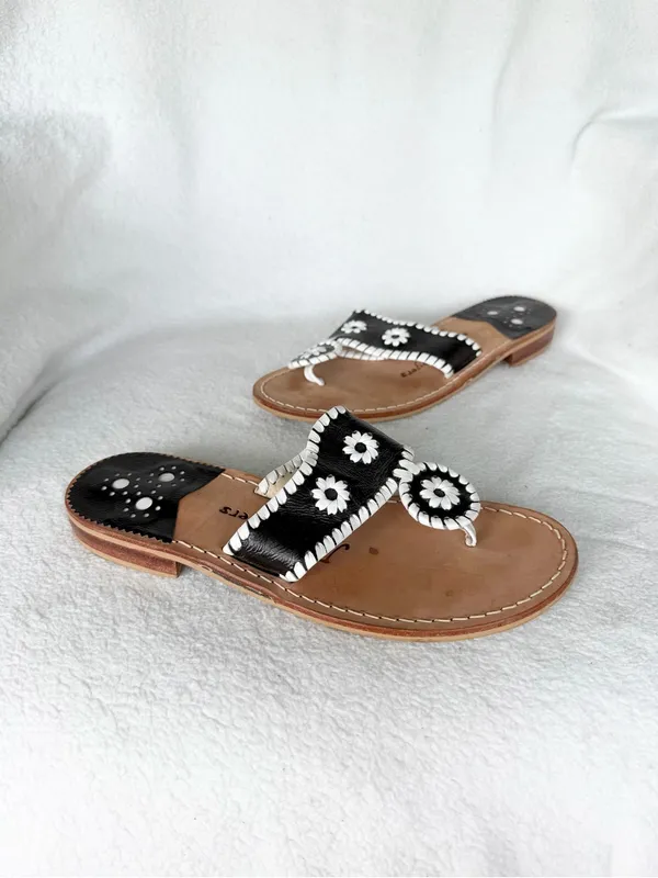 Jack Rogers Women 7M Black /White Summer Slip On Sandals - Image 2