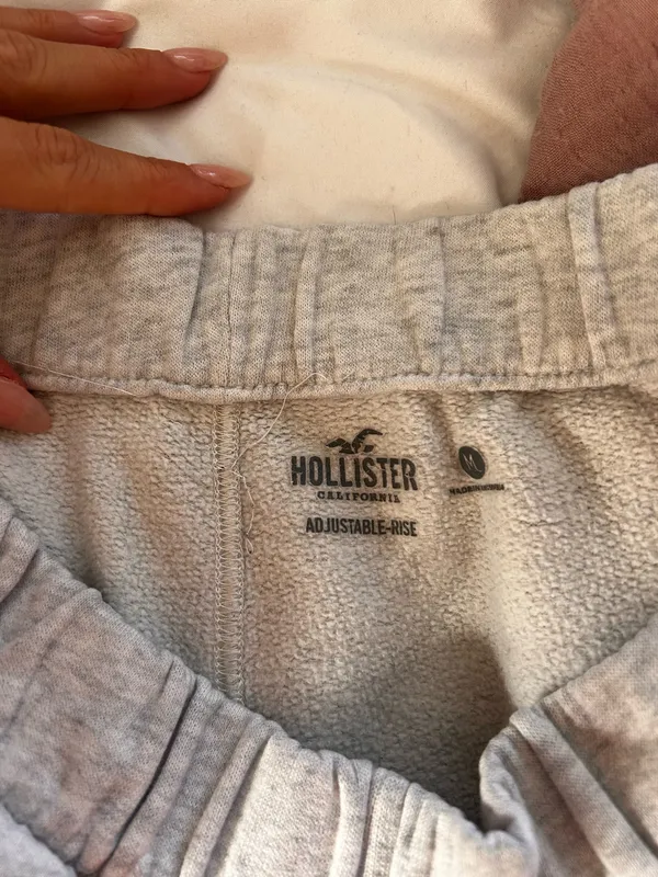 Hollister sweats - Image 2