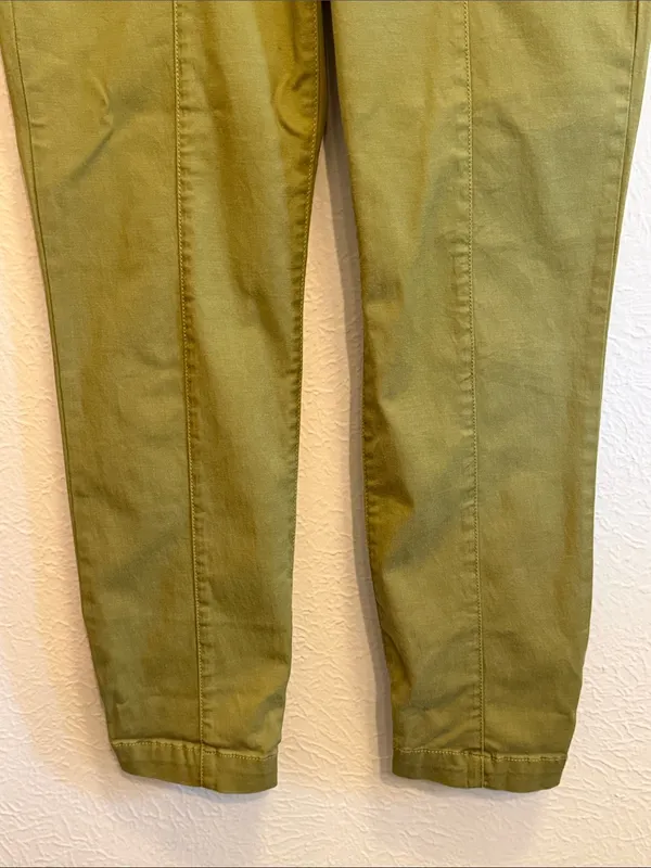 🌴🌴🌴BOGOHO🌴🌴🌴Cabi Olive Green Women’s Casual Utility Pants-4 - Image 3