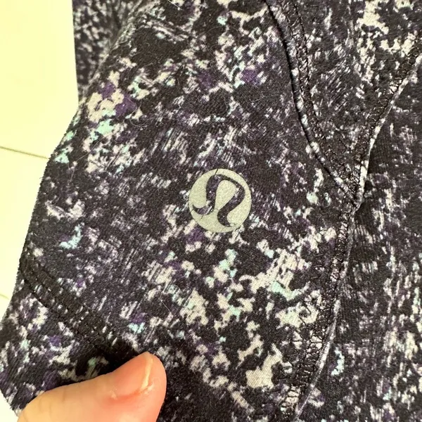 Lululemon Women’s 2 Rocky Road Forme Jacket - Image 3