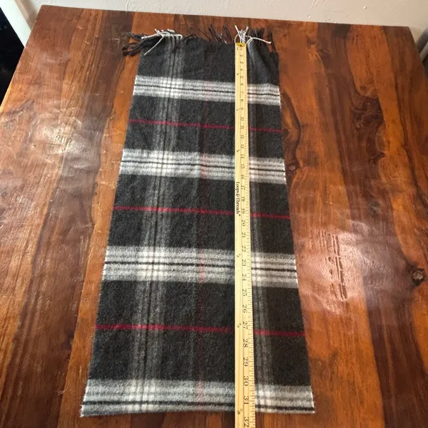 Lord & Taylor Grey Red‎ Plaid Acrylic Scarf Made in Germany Fringed Wrap - Image 5