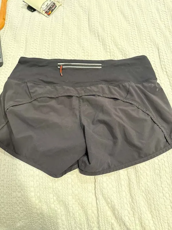 Lululemon Run Times Short II *4" Black (44) - Image 3
