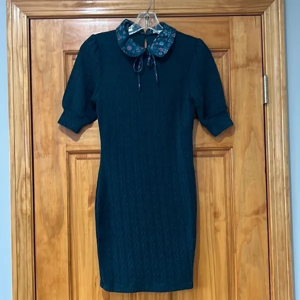 Green Floral Knit Sweater Dress - Juniors XS - Image 2