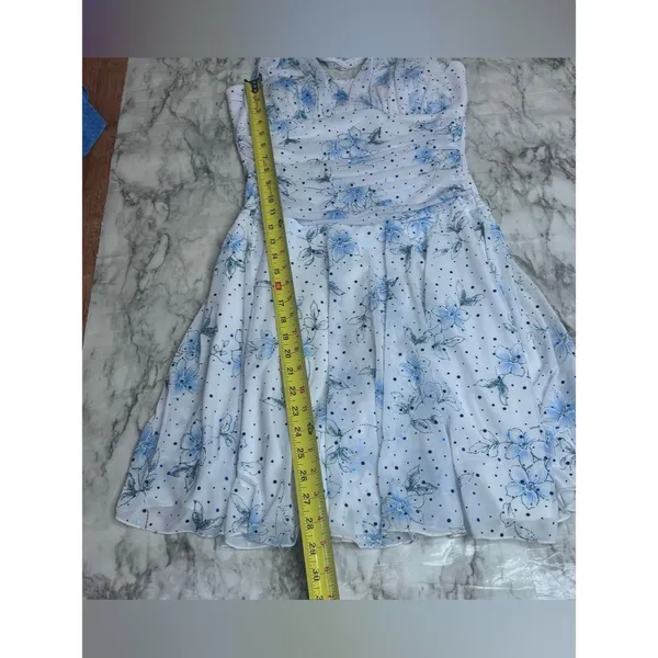 Taboo Y2K 90s White halter v neck Floral Halter Dress Light Blue size large - Image 4