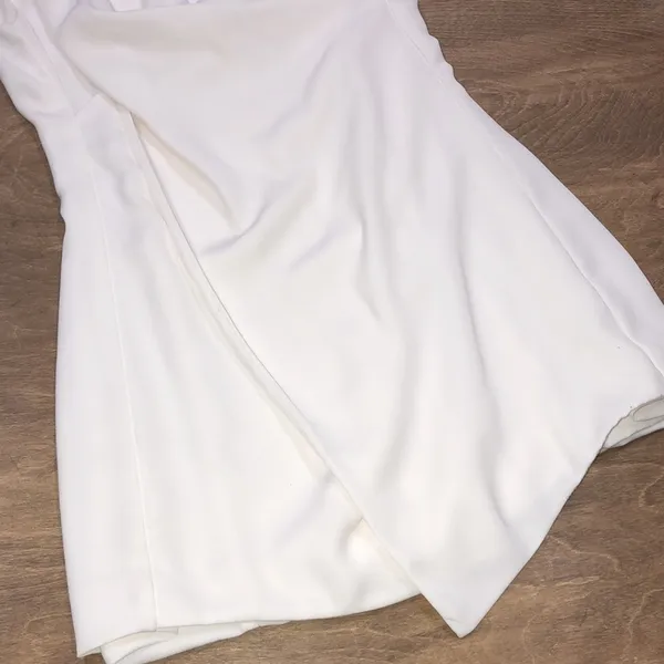 Cabi size 0 dressy sleeveless top - Image 4
