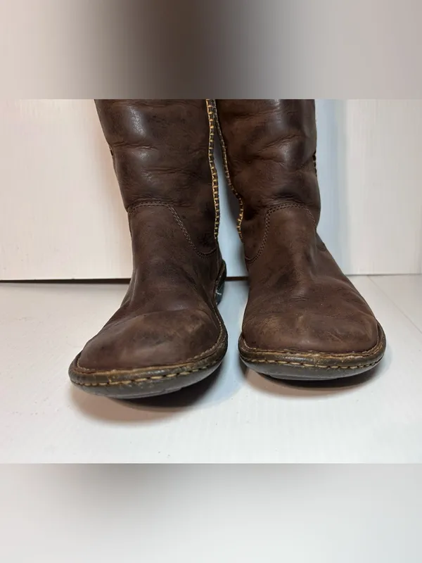 UGG SN 5139 brown leather shearling tall boots winter size 9 - Image 5
