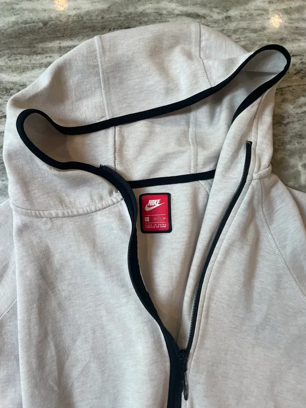 Nike Tech Zip Up - Image 3