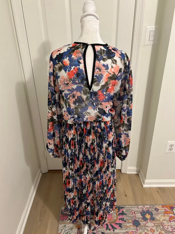 Misa Los Angeles Juliana Pleated Midi Dress In Tie Dye Floral New Size XS - Image 11