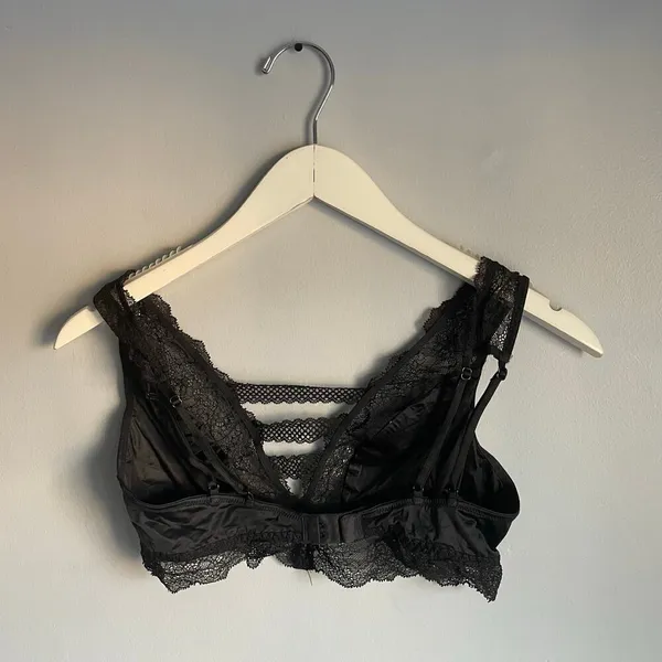 Black Lace Bralette Romantic Valentine's Day Whimsigoth Goth Punk 14"‎ Bust sz S - Image 2