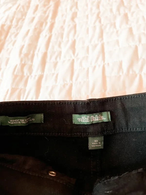 Wild Fable Highest Rise Skinny Black Distressed Jeans Size 00 - Image 3