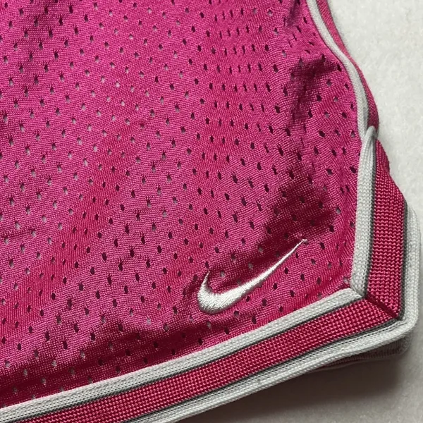 Nike‎ Vintage 2009 Womens Mesh Lined Basketball Gym Shorts Pink XL - Image 2