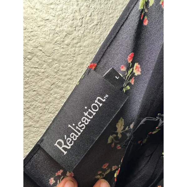 Realisation Par The Inez Black Strawberry Silk Floral Midi Dress V-Neck Size L - Image 4