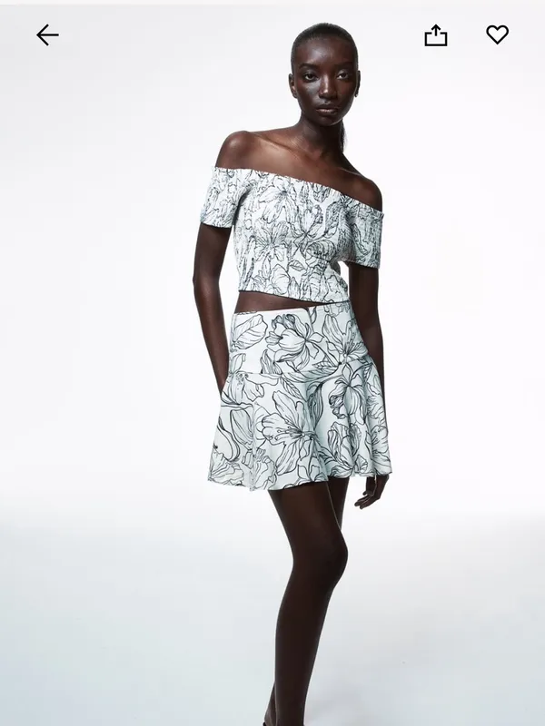 NWT H&M FLARED MINI SKIRT - Image 4