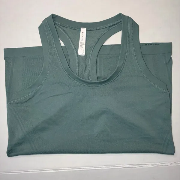 Athleta Momentum Seamless Tank Top Size L - Agave - Image 6