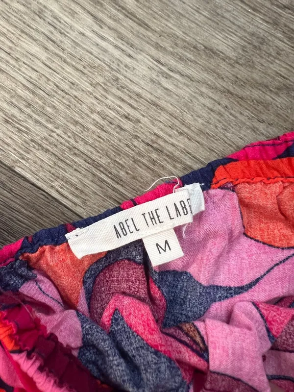 NEW- Abel the Label- Floral top size M - Image 9