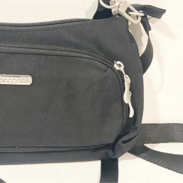 Baggallini Black Nylon Daily‎ Crossbody Bag Sand Lining - Image 2