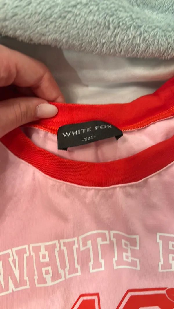 White fox baby tee coastal and cute 13 - Image 4