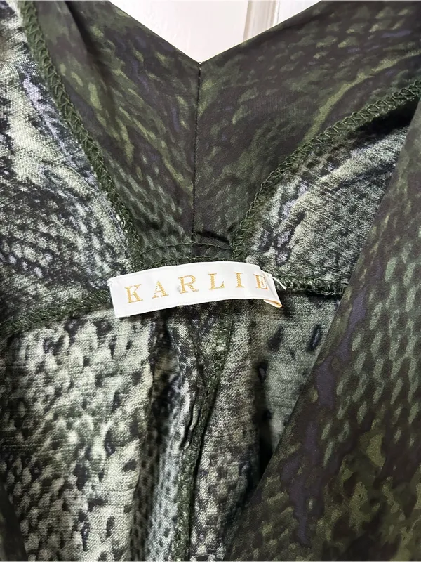 Karlie Olive Green Snake-Print Surplice Short Sleeve Blouse - Image 4