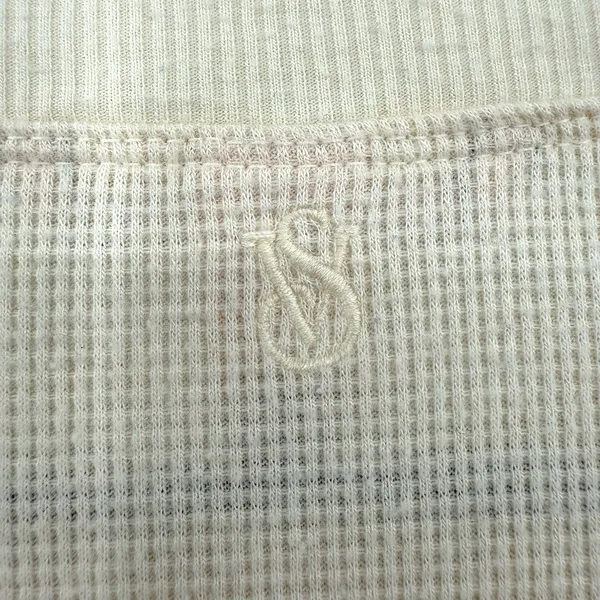 Victoria's Secret Size XL Long Sleeve Waffle Knit‎ Top Shirt Cream Mock Neck - Image 4