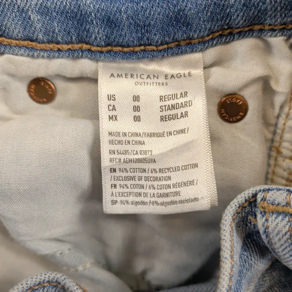 American Eagle Baggy Jean High Rise Distressed Light Wash Blue Denim Size 00 - Image 5