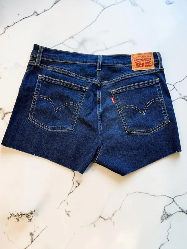 Levi's Women's Blue Denim High Rise Cut-Off Shorts Size 31 - Image 2