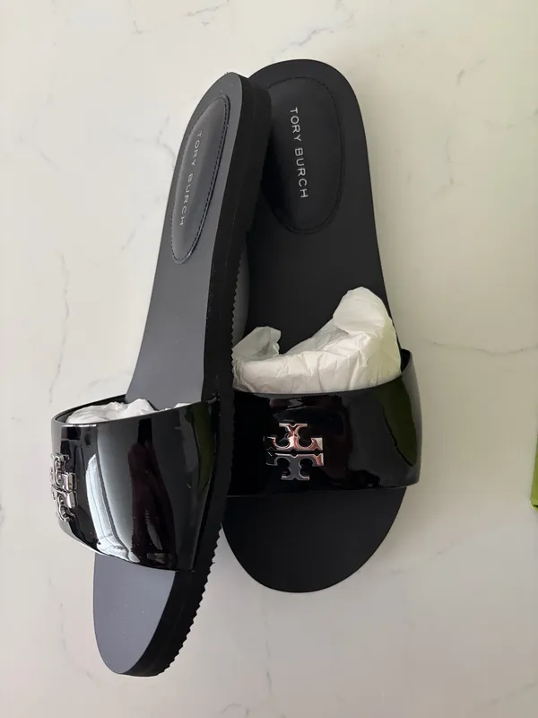 Tory Burch Sandals Black - Image 3