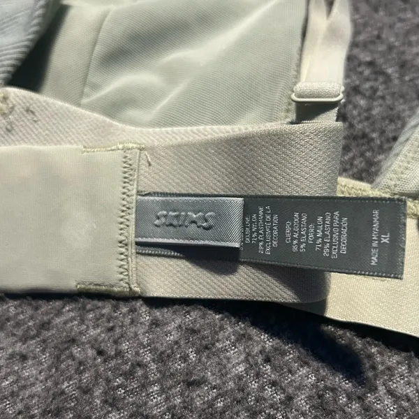 Skims Rib Plunge Bralette Size XL Mineral Green *SEE MEASUREMENTS* - Image 5