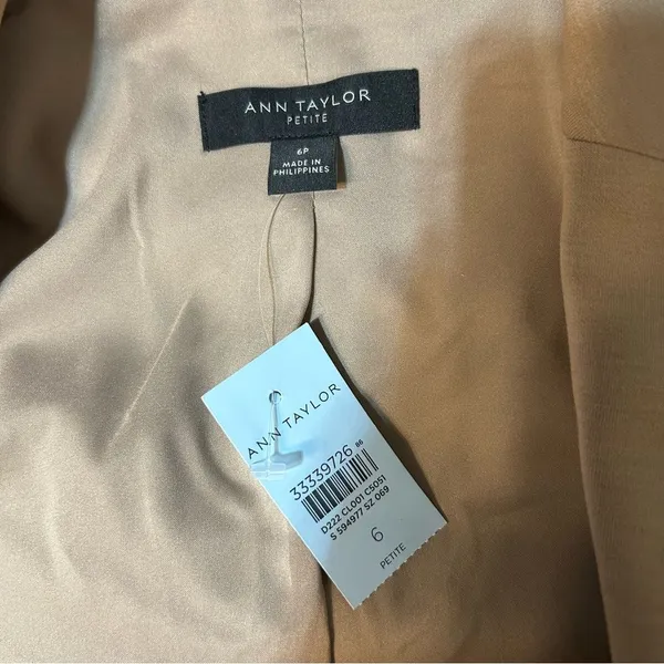 Ann Taylor The Petite One Button Blazer Double Knit Tan 6P Work Office Travel - Image 8