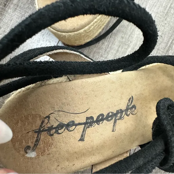 Free People Sandal Platform Wedge Espadrille Black Strappy Wrap Up Size 38 (8) - Image 4