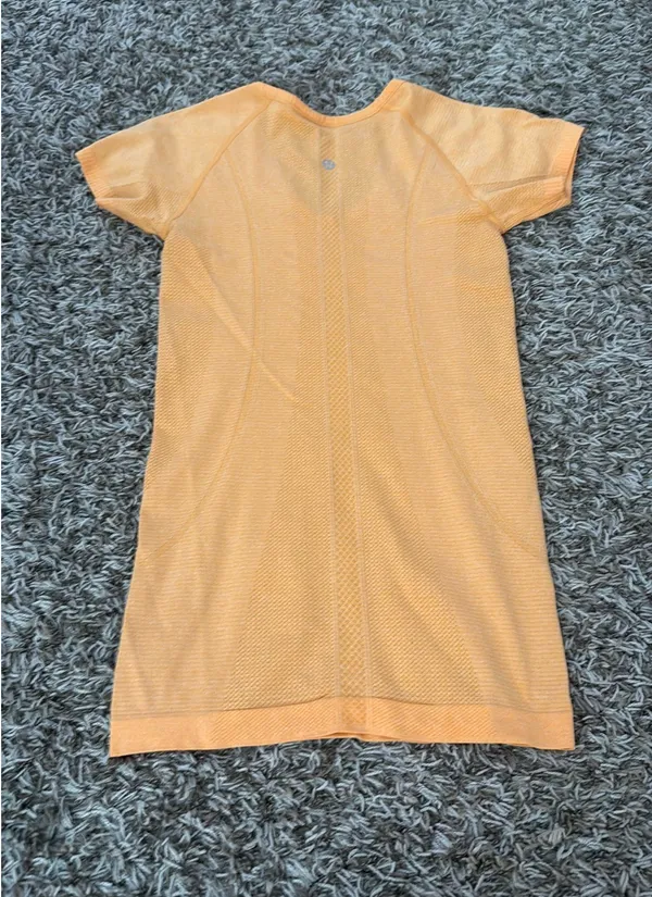 Lululemon Shirt - Image 3