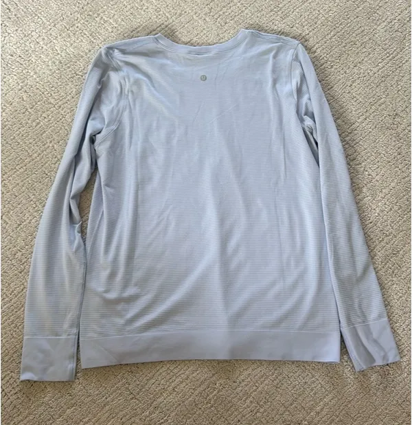 Lululemon Swiftly Long Sleeve Relaxed - Image 3