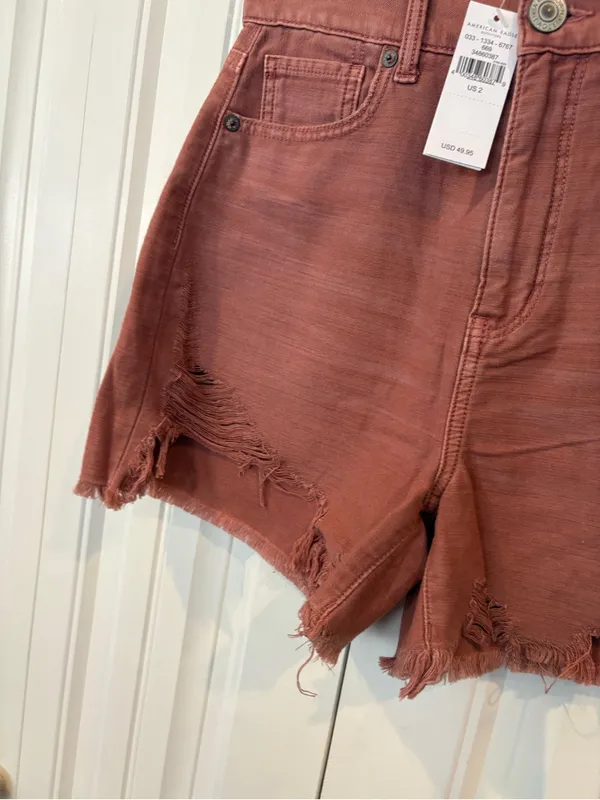 American eagle mauve the highest rise mom shorts size 2 - Image 4