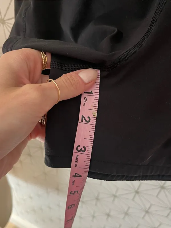 Lululemon High Rise Speed Short Black - Image 4