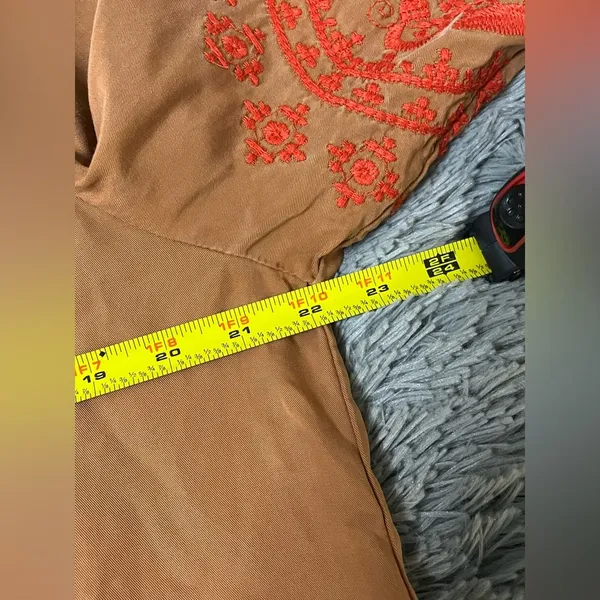 Cremieux Women’s Caramel Long Sleeve Boho Red Embroidered Pullover Shirt Size L - Image 7