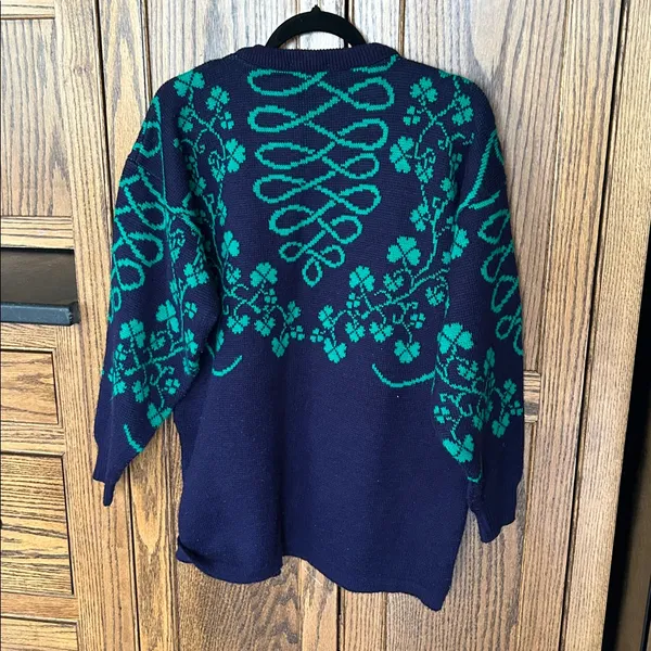 Vintage Emerald‎ Isle Shamrock Sweater Made in Ireland Medium - Image 5