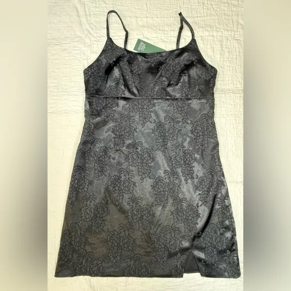 wild fable Black Floral Jacquard Satin Slip Dress with Adjustable Straps NWT - Image 2