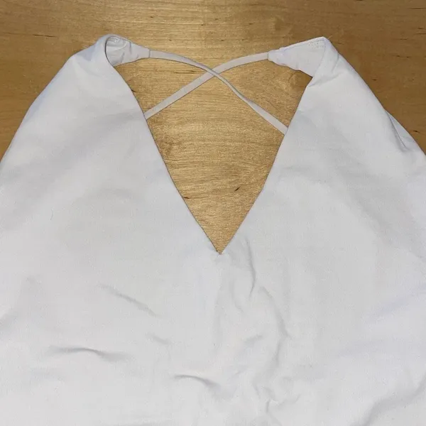 Aritzia Babaton Womens V-Neck Criss-Cross Back Sleeveless One-Piece Bodysuit Sto - Image 2