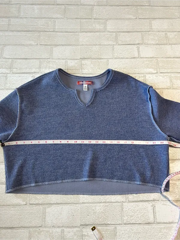 Urban Outfitters Blue Cropped Knit Sweatshirt - Size S - Image 4