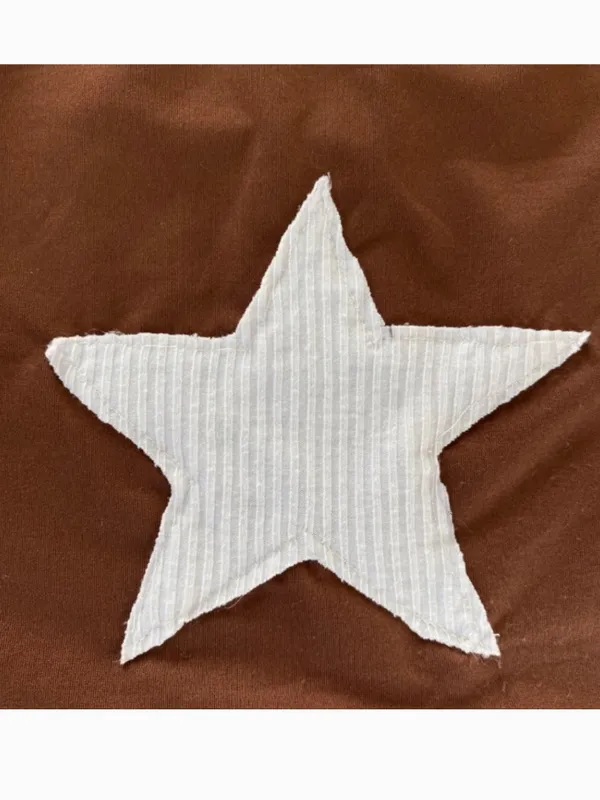 brown and white star patchwork tee Size M - Image 4
