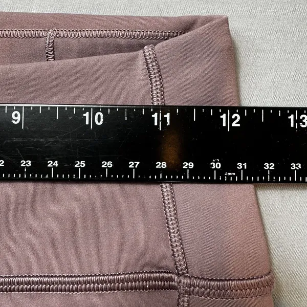 Lululemon In Movement Leggings Women's 6 25” Everlux Athleisure Gym FLAW - Image 13