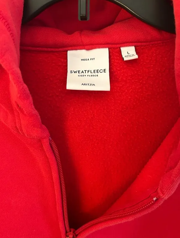 Aritzia Zip-Up Hoodie - Image 4