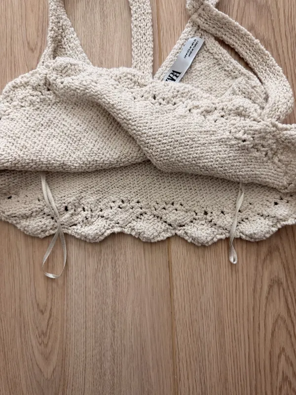 ZARA Cream Knit Cropped Tank Top - Image 3