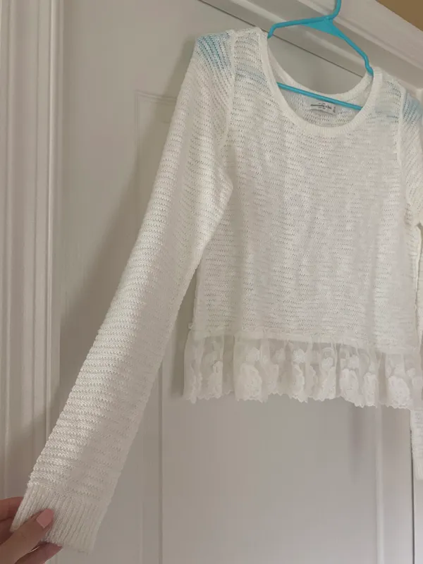 Abercrombie White Flowy Sweater - Image 2
